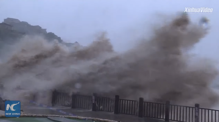 Strašan tajfun u Kini: Najmanje 13 poginulih, milijun ljudi je evakuirano