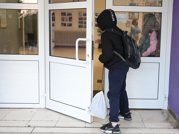 Fuchs: Do 2031. sve škole u Hrvatskoj radit će u jednoj smjeni, osim Zagreba