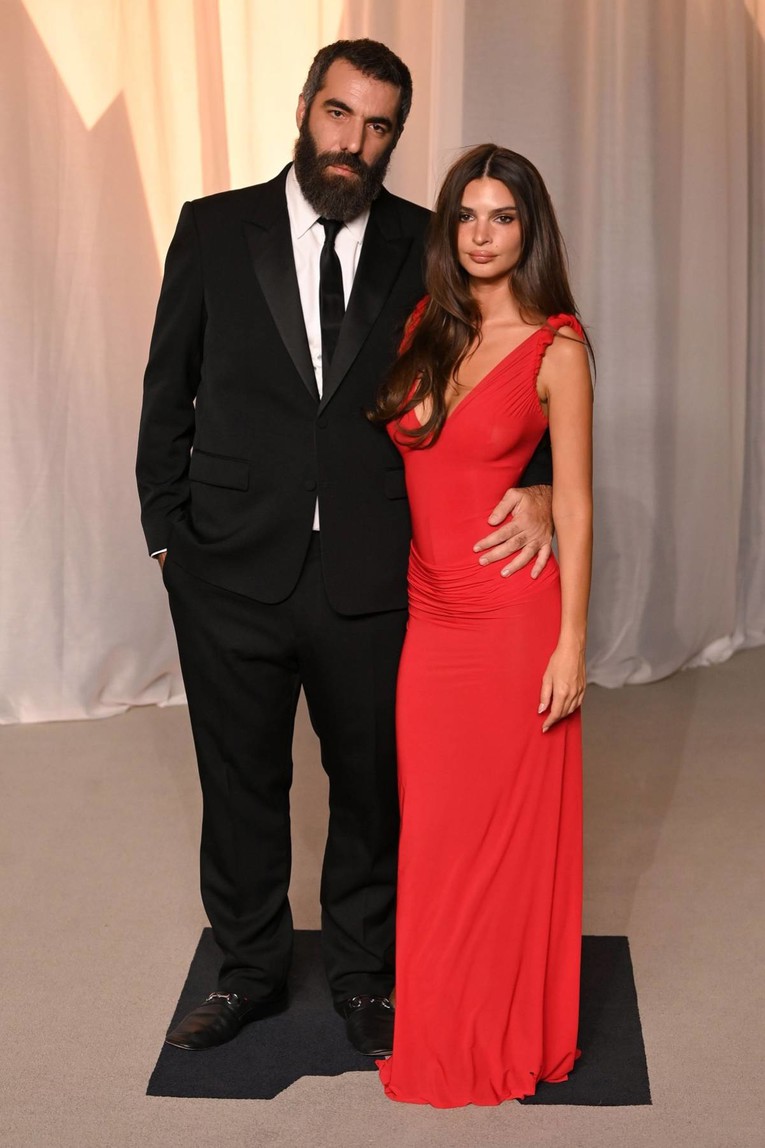Emily Ratajkowski (35) pozirala s partnerom (45) na svečanoj večeri