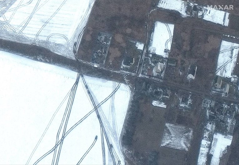 Objavljene nove satelitske snimke ruskog konvoja kod Kijeva