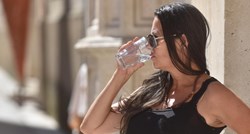 Znate li koliko vode u danu trebate popiti? Osam čaša je mit, imamo formulu