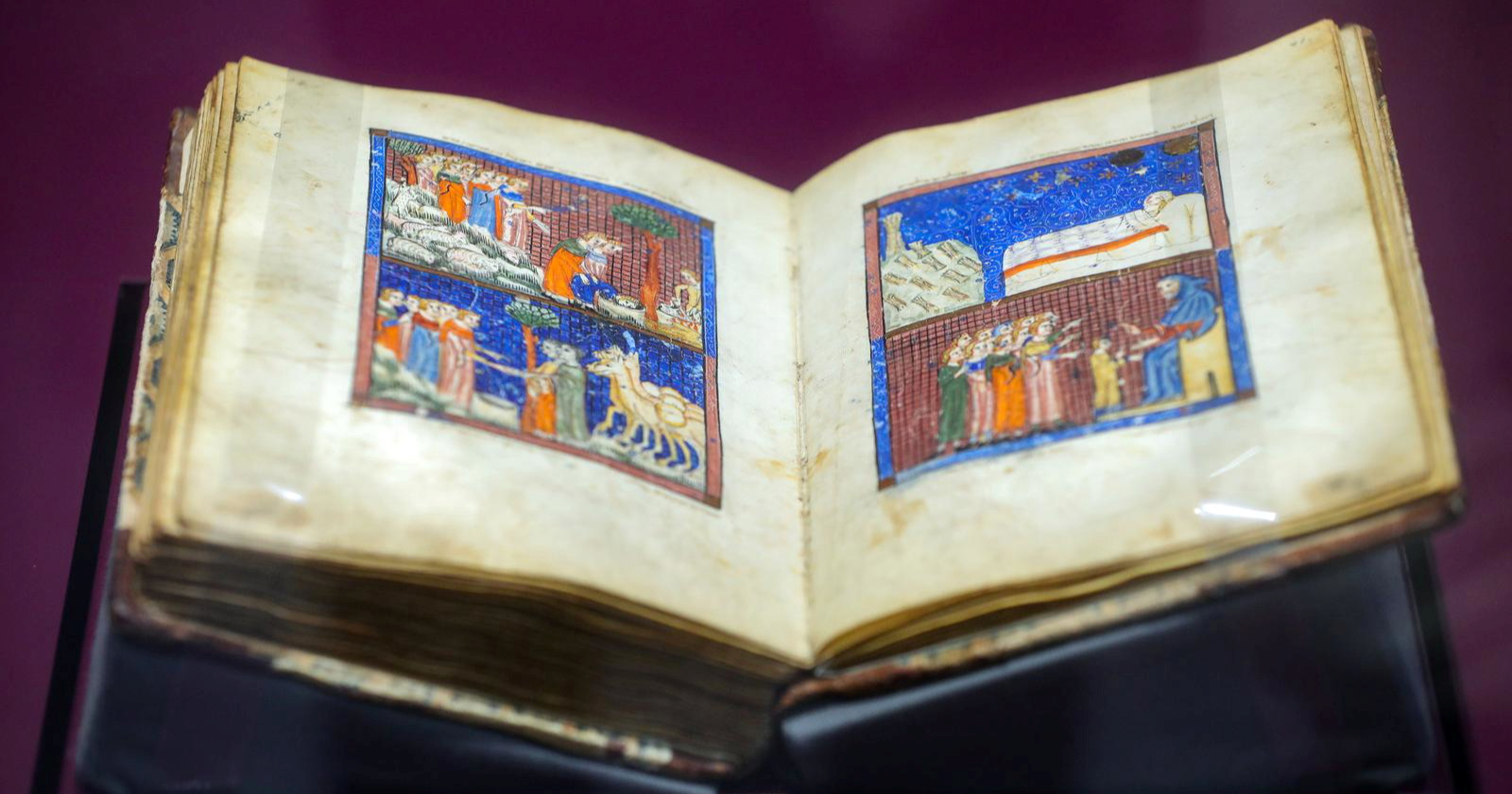 Dodik: Sarajevsku Hagadu treba vratiti u Izrael. Sarajevski Židovi: Ostaje ovdje