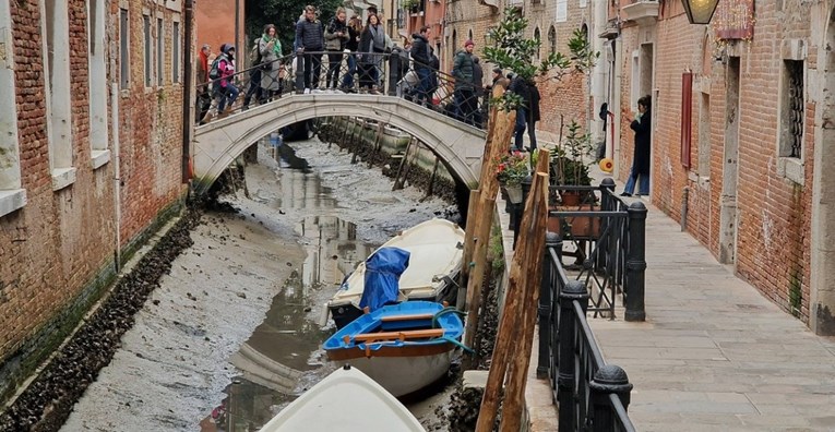VIDEO Kanali u Veneciji presušili, alarm diljem Europe. "Ovo je bez presedana"