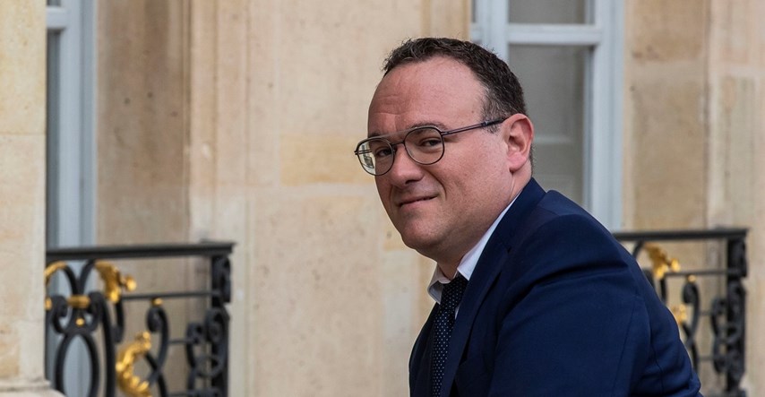 Novi francuski ministar optužen za silovanje. On kaže da je to "fizički nemoguće"