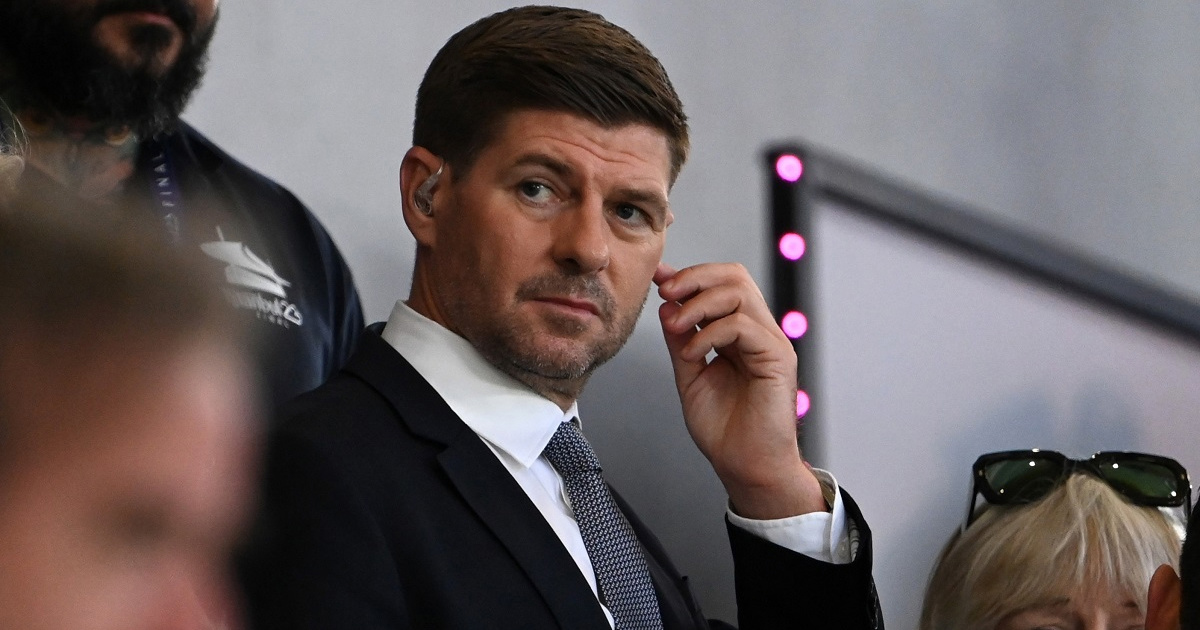 Gerrard doznao da Atleticova zvijezda ima psa koji se zove Anfield. Komentar je hit