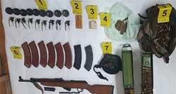 Splićaninu u stanu pronađeno kilogram i pol kokaina i gomila oružja