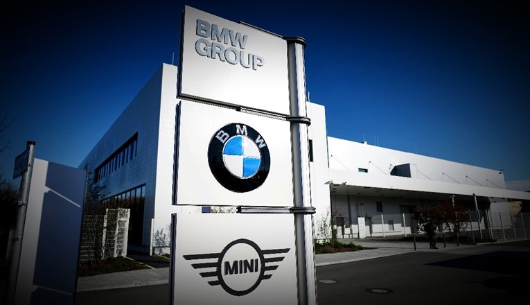 BMW-ova prodaja jako pala zbog koronavirusa