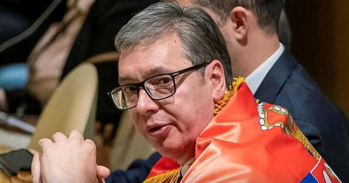 Vučiću se sjedenje na dvije stolice konačno obilo o glavu. NIS je točka pucanja