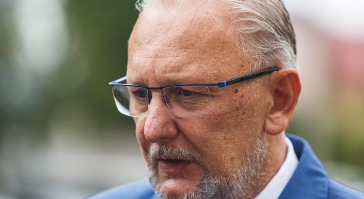 Božinović najavio da će se u petak sastati s ugostiteljima i glazbenicima