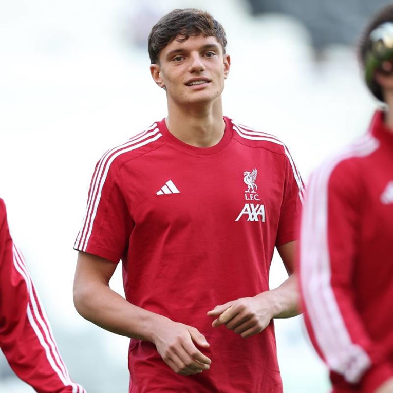 Ozlijedio se u debiju nakon transfera karijere. Propušta cijelu sezonu Liverpoola?