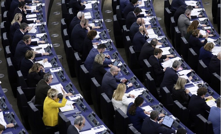 Europski parlament odobrio ključni dio sporazuma sa SAD-om