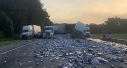 U SAD-u se sudarili kamioni, na autocestu se prosule tisuće litara piva