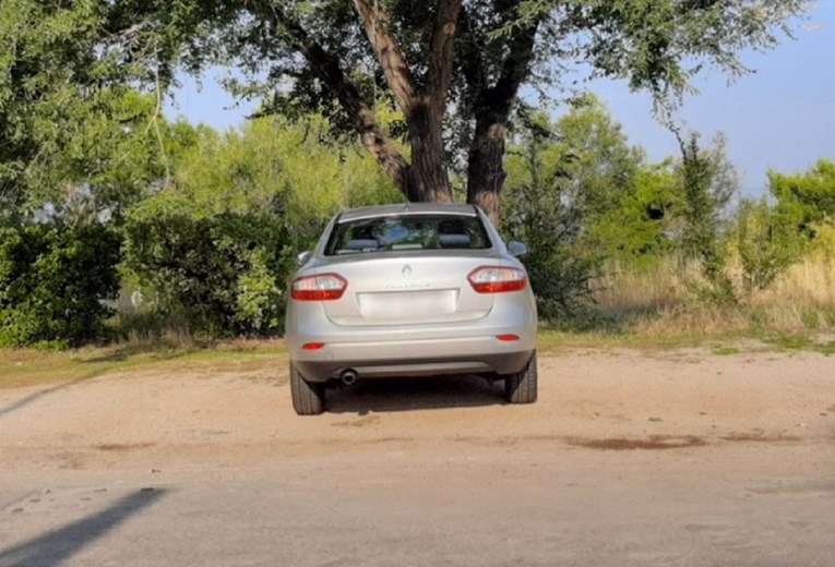 FOTO Grad Split kažnjavao nepropisno parkirane aute, objavili slike gdje su parkirali