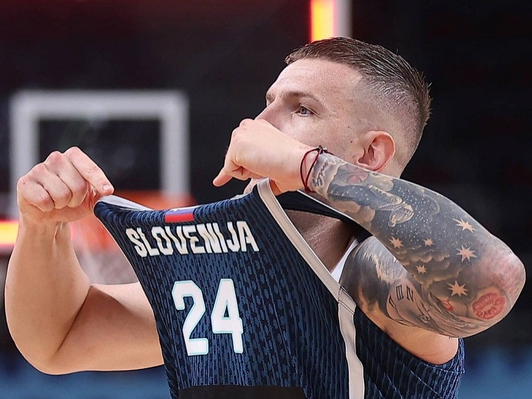 Slovenski as: Nemoguće je što su suci napravili Dončiću. Poštujte ovaj grb