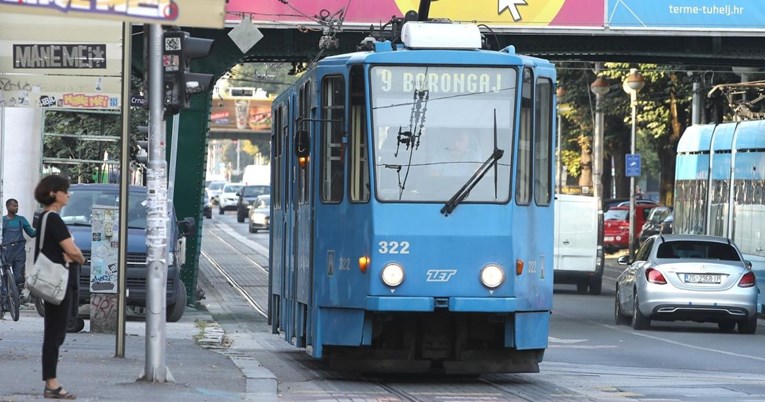 ANKETA Što vas najviše živcira u javnom prijevozu?