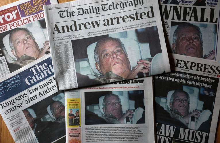 Britanska policija širi istragu o princu Andrewu. Ne istražuje samo veze s Epsteinom