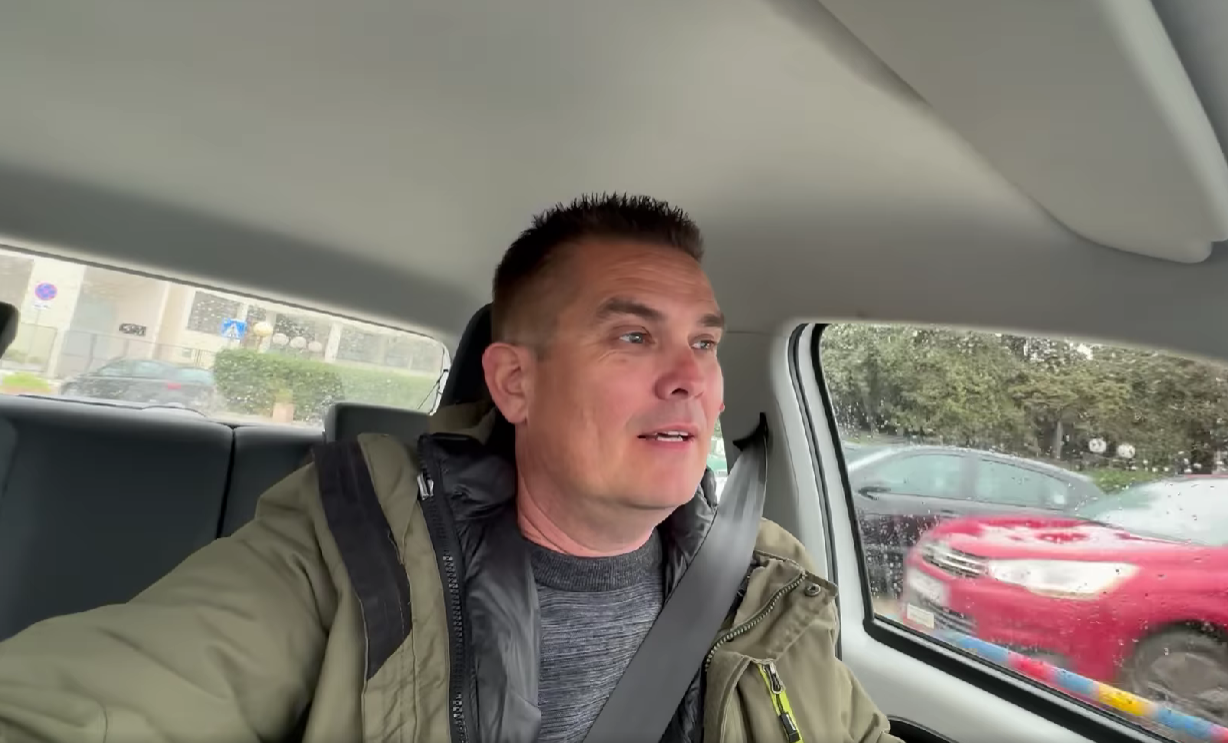 Splitski pjevač se našalio: Ukrali su mi pjesmu za Doru, tužit ću ih, poslušajte...