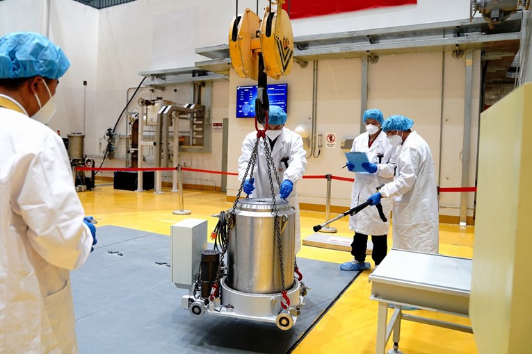 Američki Kongres: Porezni obveznici nehotice financiraju kinesku vojsku