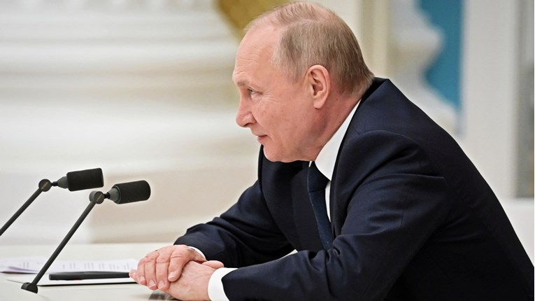 Putin kaže da je spreman poslati izaslanstvo u Minsk na pregovore s Ukrajinom