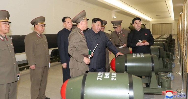 Sjeverna Koreja objavila fotografije: Imamo taktičko nuklearno oružje, ovo je dokaz
