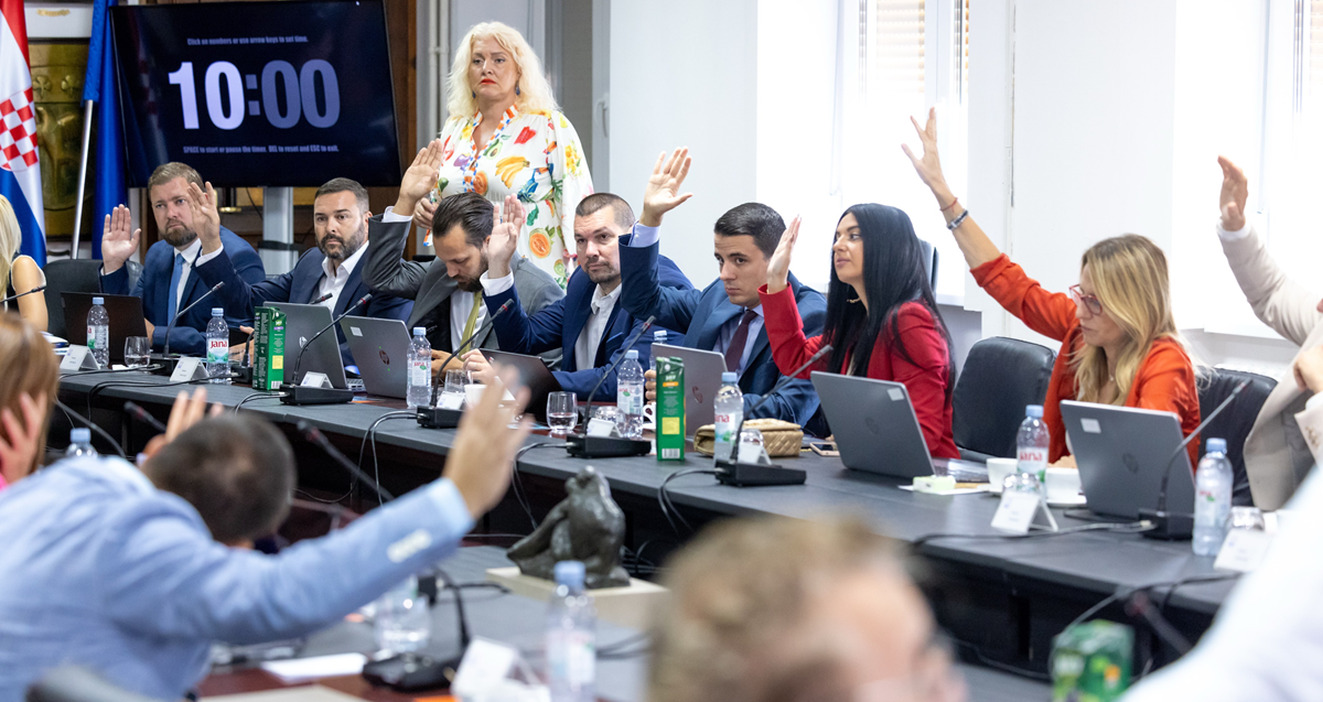 Splitski gradski vijećnici jednoglasno za oduzimanje koncesije Debeljaku