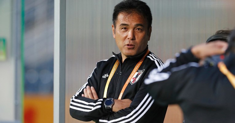 Nedavno je bio na potpisu suradnje s HNS-om. Sada je uhićen zbog dječje pornografije