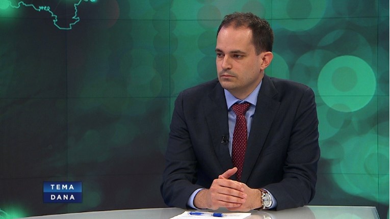 Ministar uprave brani Capakovu izjavu o izborima: Nespretno je iznio mišljenje
