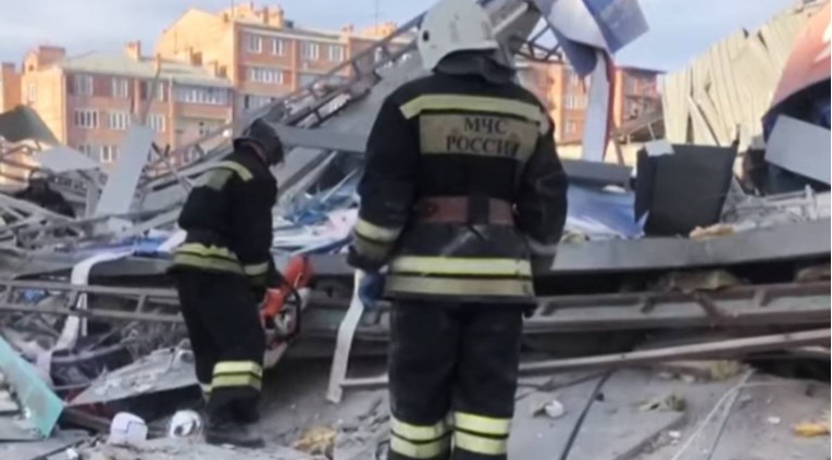 Eksplozija u Rusiji: Razrušen cijeli trgovački centar, traga se za stradalima