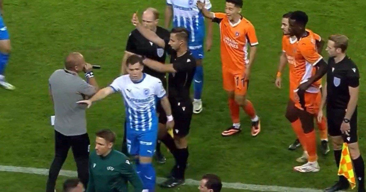 VIDEO Spiker dobio crveni karton