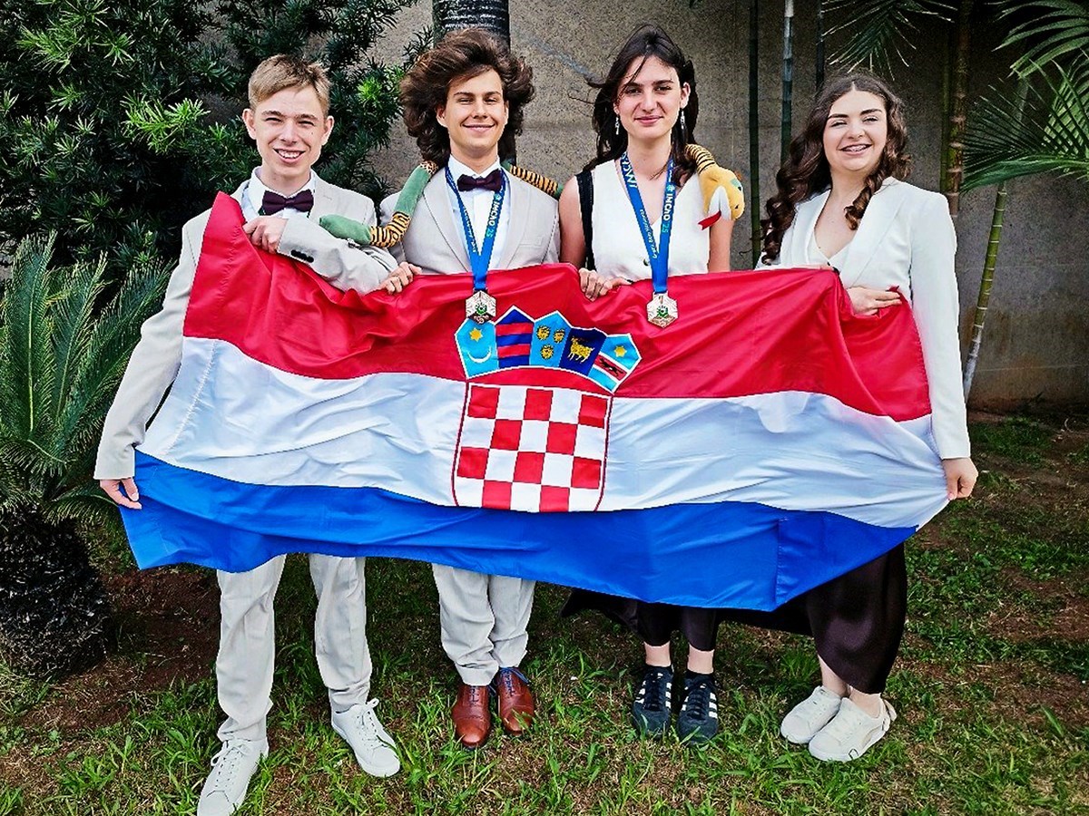 Hrvatski srednjoškolci osvojili brončane medalje na kemijskoj olimpijadi