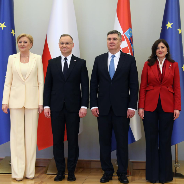 Sanja Musić Milanović zablistala u crvenom sakou na susretu s poljskim predsjednikom