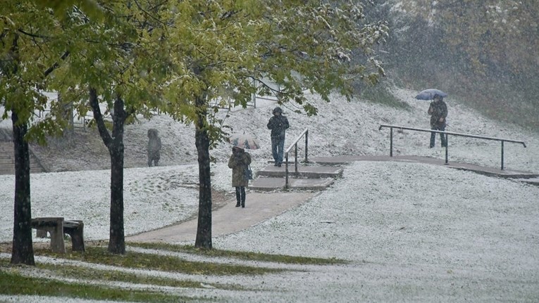 VIDEO Pada snijeg u Sarajevu