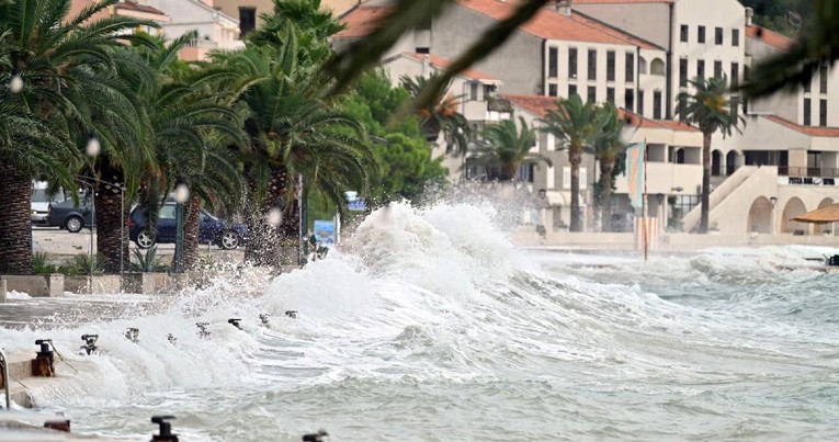 Jugo ne prestaje. Nova kiša na Jadranu, popodne jače naoblačenje