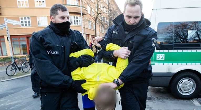 Četvorica mladića osumnjičena za silovanje djevojčice u Njemačkoj, jedan je Hrvat