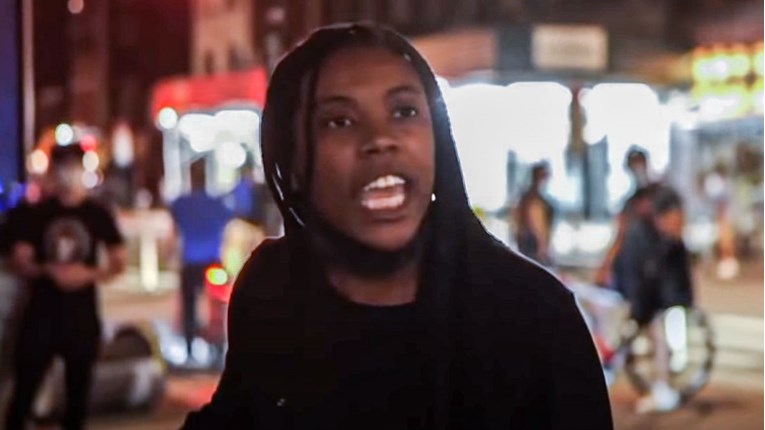 Širi se snimka crnkinje koja se obrušila na pljačkaše: Profitirate od naše boli