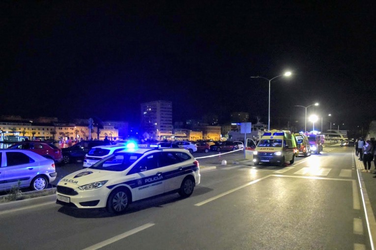 U Zadru su noćas poginula dva mladića. Pogledajte kako se tamo noću divlja autima
