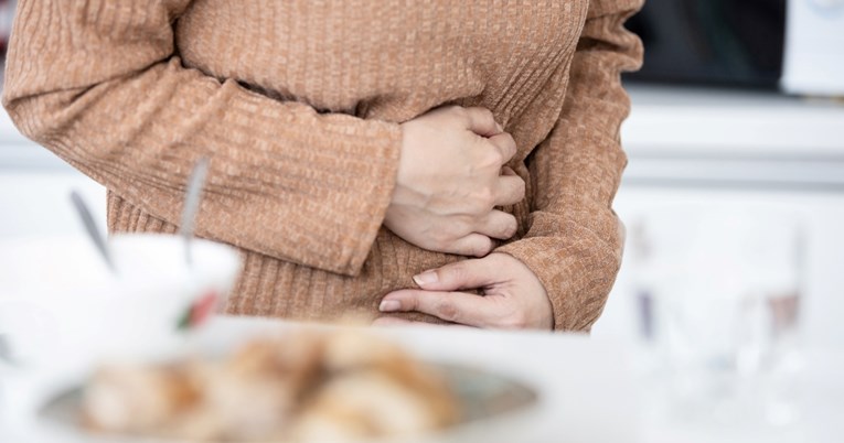 Trbuh vam je kao balon? Dijetetičari otkrivaju trik koji trenutno rješava nadutost