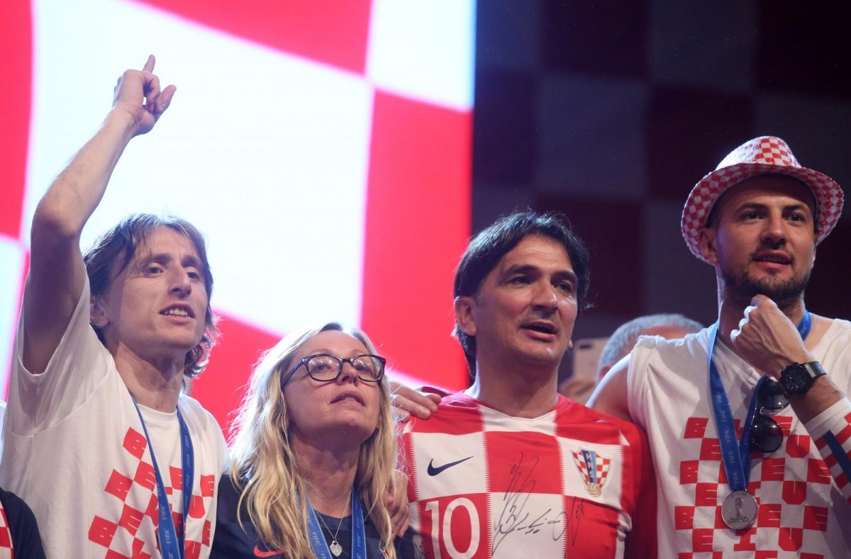 Dalić: Turisti dođu u Hrvatsku, a ne mogu nigdje vidjeti sliku Modrića i viceprvaka