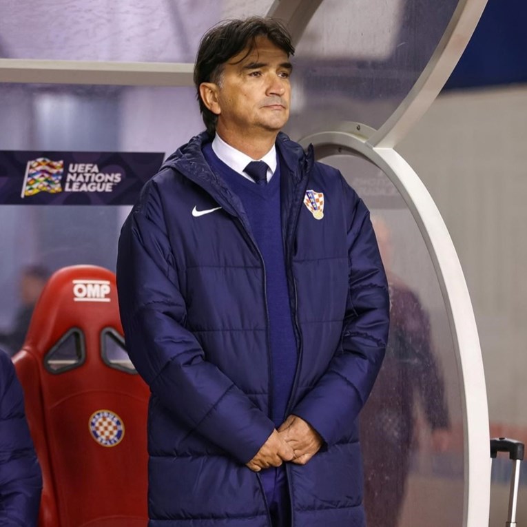 Po Dalićevoj želji klapa prije utakmice na Poljudu otpjevala Ako ne znaš šta je bilo