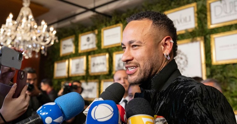 Neymar: Znam da ste nestrpljivi. Vraćam se nogometu 