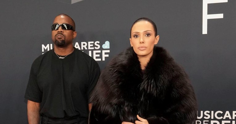 Zbog skandala na dodjeli Grammyja Kanye West izgubio je ugovor vrijedan 20 milijuna €