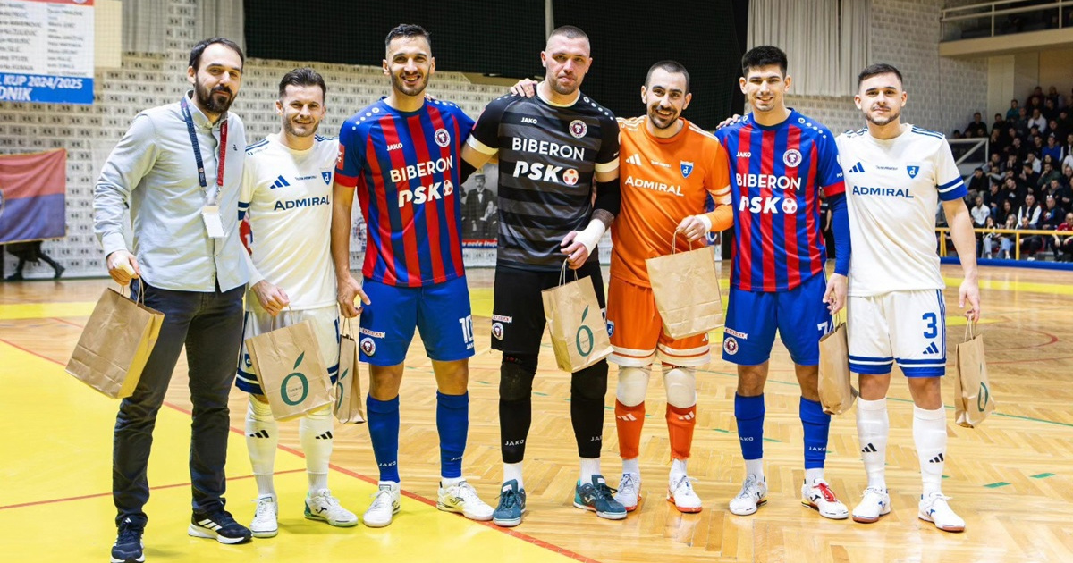 Torcida uručila poklone svojim igračima i dinamovcima za osvajanje europske bronce