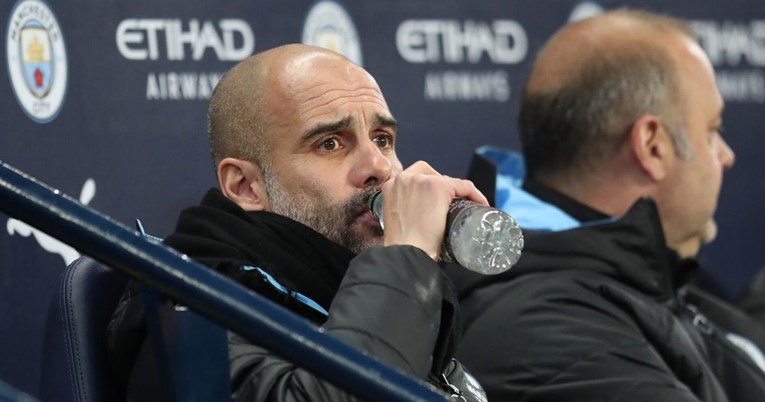 Guardiola o Barceloninom kaosu: Žao mi ga je, ne zaslužuje to