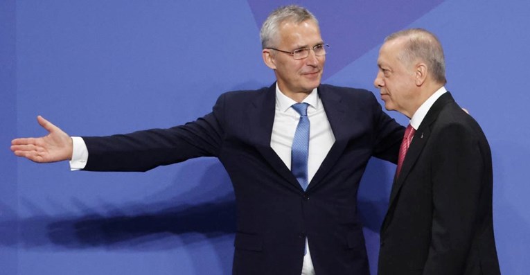 Turska pustila Švedsku u NATO. Erdogan: Obećali su nam izručiti 73 osobe