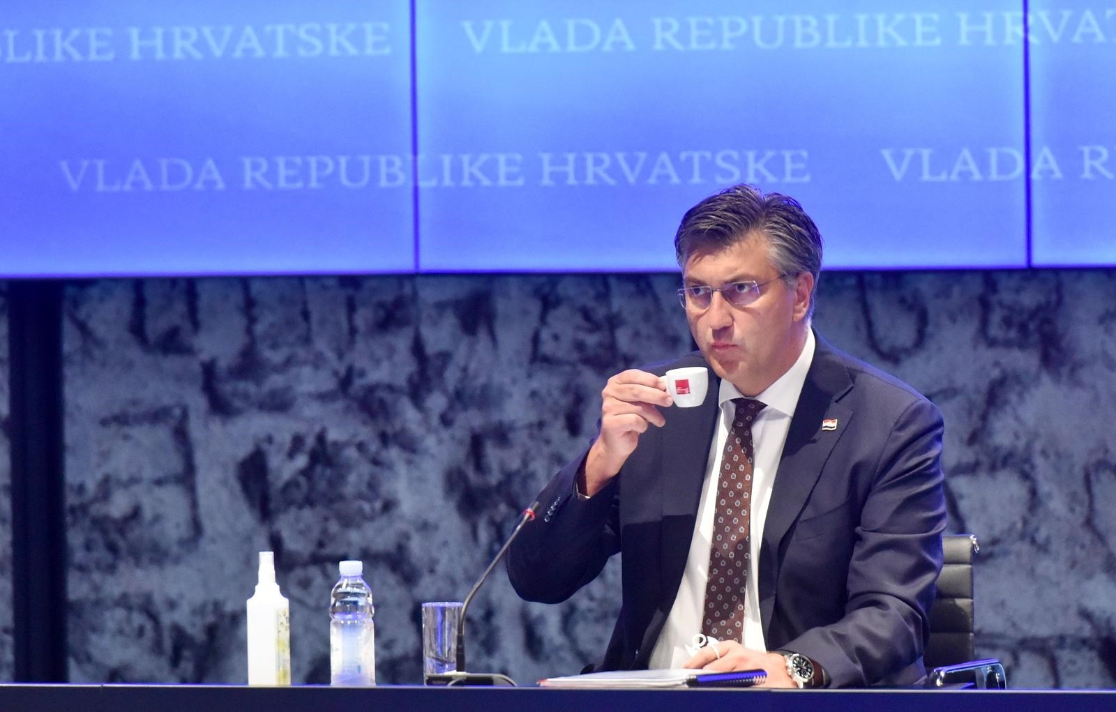 Teroriziranje malih poduzetnika pokazuje da su HDZ-ovci u glavama ostali komunisti