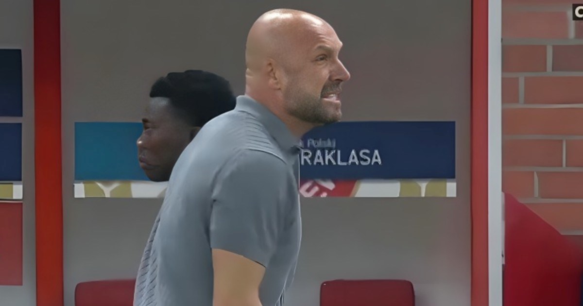 VIDEO Sopić podivljao nakon intervencije VAR-a. Potpuno je poludio na suce