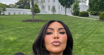 Kim Kardashian u Bijeloj kući se sastala s Kamalom Harris: "Ovdje sam da pomognem"