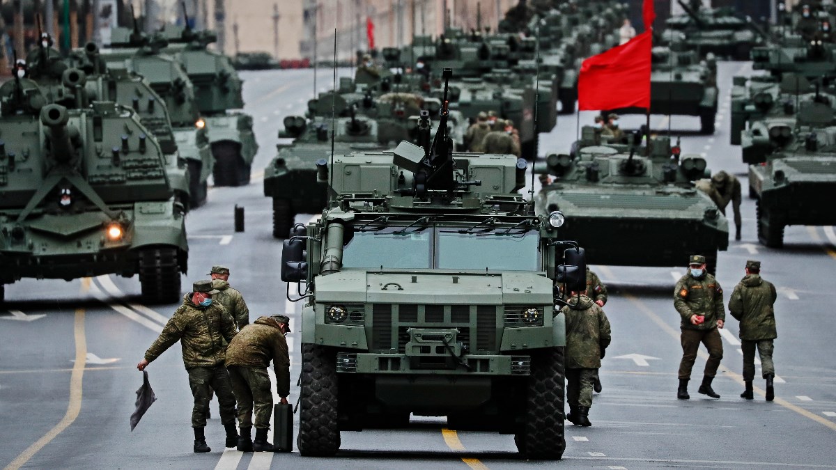 Rusija odgovara NATO-u slanjem još vojske na granicu