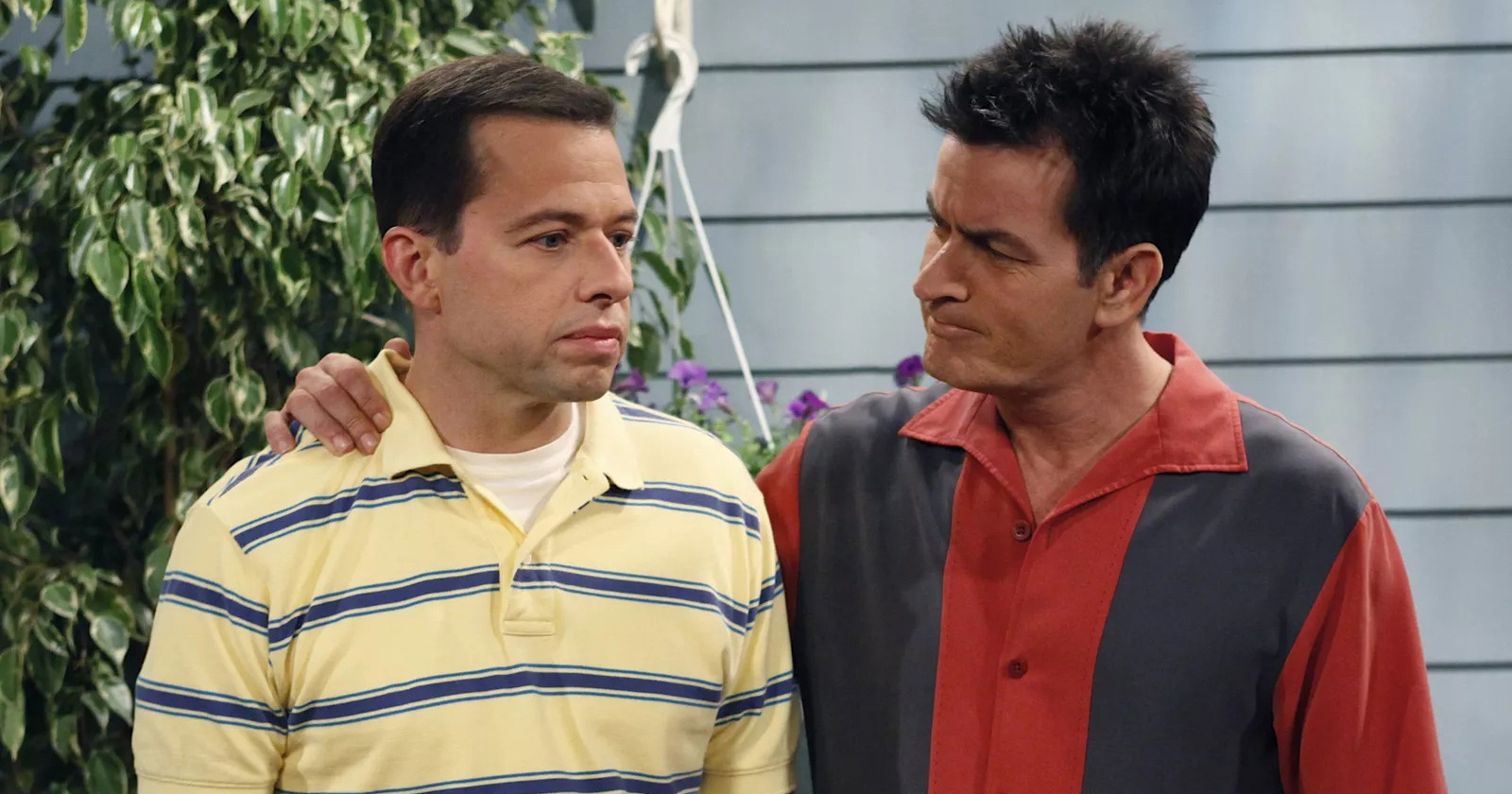 Charlie Sheen o odnosu s Jonom Cryerom nakon hit serije: "Još se nismo čuli"