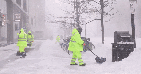 Kaos u SAD-u, gradovi paralizirani, ima 70 cm snijega: "Ovo je ciklonska bomba"